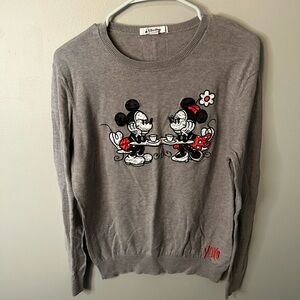 Disney Parks Womens Gray Embroidered Mickey And Minnie Mouse Sweater